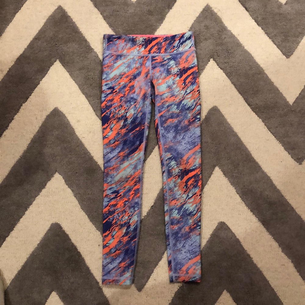 Size 7 ivivva leggings